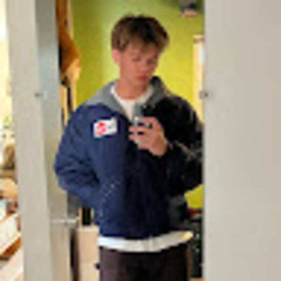 Meet your Posher, Connor - Picture 1 of 1